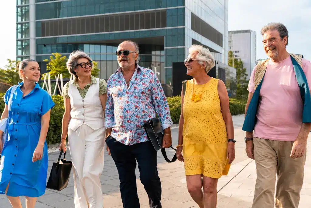 Groupe d’aînés actifs favorisant le maintien à domicile après 65 ans.